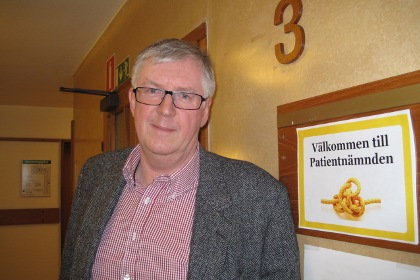 Staffan Blom har kort grått hår och glasögon.